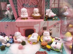 -泡泡玛特POPMART(杭州乐堤港店)