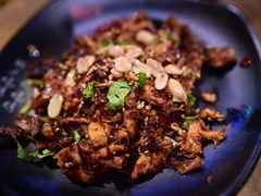 -何师烧烤·香辣蟹·川菜·30年老品牌(太古里旗舰店)