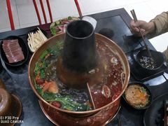 -钱家·乔老爷铜锅涮肉(曹路宝龙店)