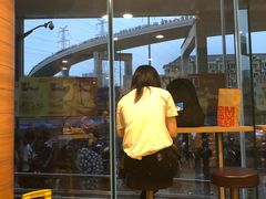 门面-麦当劳(虹梅路地铁站店)