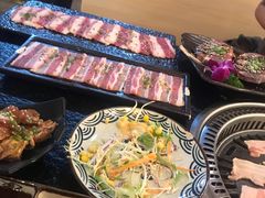 -炙忧烤肉屋(中国铁建广场店)