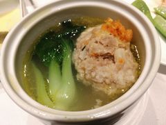 狮子头-上海老饭店(北京分店)