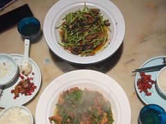 -佬麻雀·新湘菜(东方宝泰店)