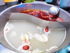 -辣莊重庆老火锅(威海高铁站韩乐坊店)