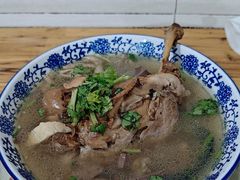 -叶新小吃店(来凤小区总店)