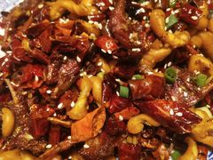 -临界音乐酒馆·小龙虾·江湖菜(华熙LIVE·鱼洞店)