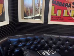 -自由港KTV(王子公主金平店)