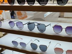 -沫芮眼镜·蔡司·依视路·尼康明月(大融城店)