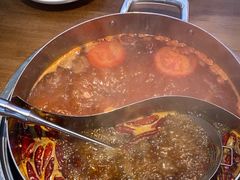 -来龍儿鲜切牛肉自助老火锅