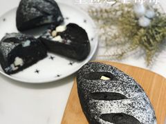 墨鱼芝士莓莓-Meet patisserie