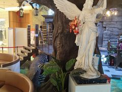-暴风岛沉浸式体验馆(百联世纪店)