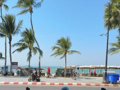 -Green Tree Rest. & Pub