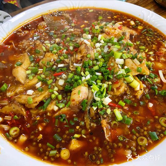 姐妹鲜鱼馆(月儿湾分店)