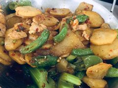 -上海对外经贸大学松江校区-食堂