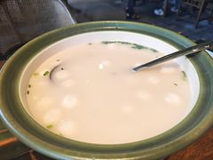 -湘力力小院·鱼汤泡饭(枫林路店)