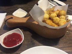 -HIGH FIVE哈福手工汉堡(桂林路店)