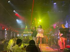 -喜鹊音乐酒馆(西街店)