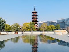 -龙华寺