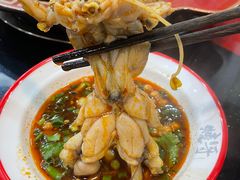 -烧哥美蛙肥肠鱼火锅·十五年社区店