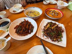 -侬佳蒸菜馆(听潮店)