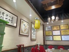 -蓝田九大碗民俗食府(蓝田店)