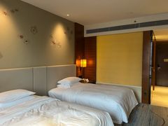 -广州汇华希尔顿逸林酒店