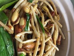 南风肉炒花生芽-兰溪小馆(东直门簋街店)