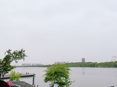 -灞河西岸滨河公园