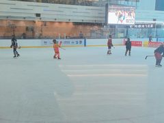 -冠军冰场CHAMPION RINK(凯德广场店)