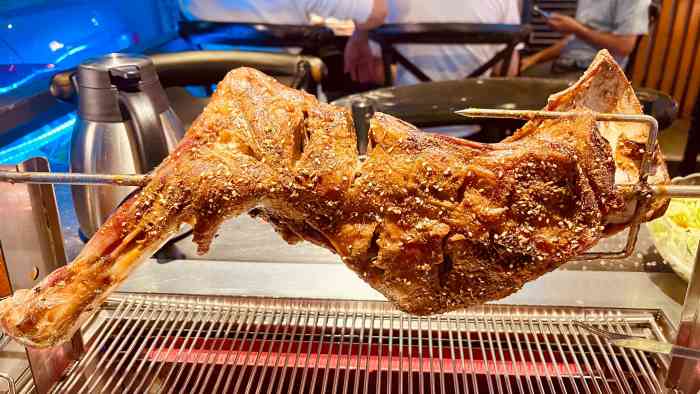 青松宇大汗·碳烤羊腿(布吉店)-"「烤羊腿」「烤羊排」朋友过来玩,就