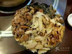 -野菌皇海景野生菌火锅(滨海大道店)