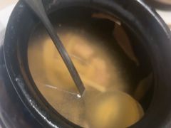 -八府香鸭·啫啫煲(华山路店)