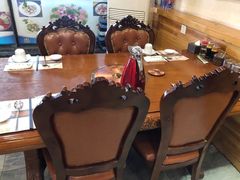 -青瓦餐厅·生鱼片·韩园烤肉(西塔店)