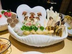 -余欢领鲜火锅(新街口店)