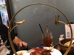 老广乳鸽-鹊玥·粤菜小馆(汇智国际商业中心店)