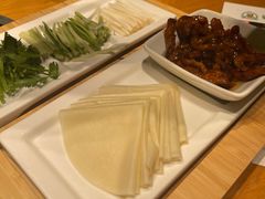 -娜仁图雅蒙古美食村(33小镇店)