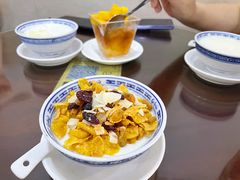 双皮奶加薄脆-仁信老铺甜品(北京路店)