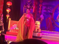 -金东尼人妖秀