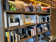 -茑屋书店(天目里店)