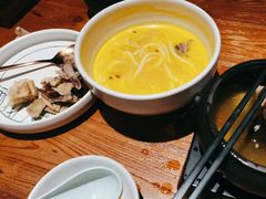 小锅米线-云海肴·汽锅鸡·云南代表菜(美罗城店)