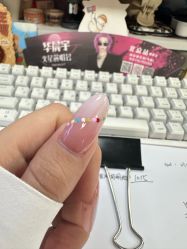 -丽心自助美甲美睫