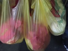 -上海龙吴水胜海发市场