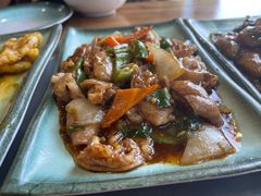 溜肥肠-正通记·哈尔滨烧烤·炭烤鸽子(七宝万科国际店)