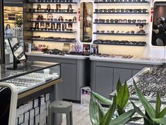 -华彬眼镜专业渐进配镜(潘家园店)