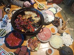 -白乐天毛肚火锅馆(南滨路店)