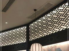 -新白鹿餐厅(虹桥南丰城店)