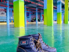 -顺德大良半月城游乐场