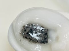 黑芝麻汤圆-仁信双皮奶(东川路店)