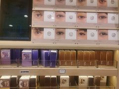 -moody彩瞳(环宇城店)