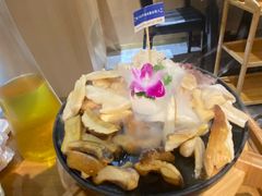 -一朵菌·野生菌探索家火锅(南亚店)